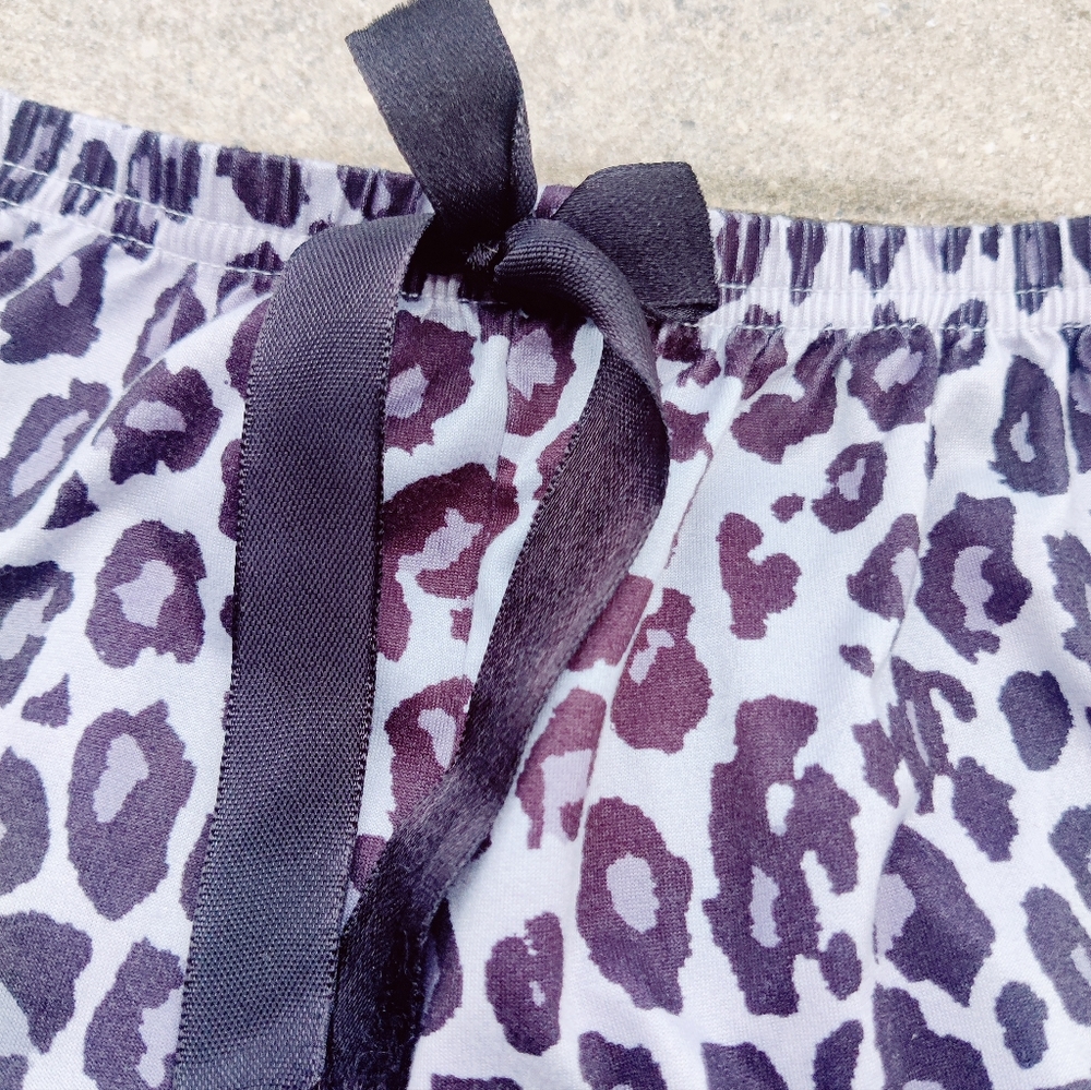 Leopard Print Pajama Set Large - Picture 4 of 7